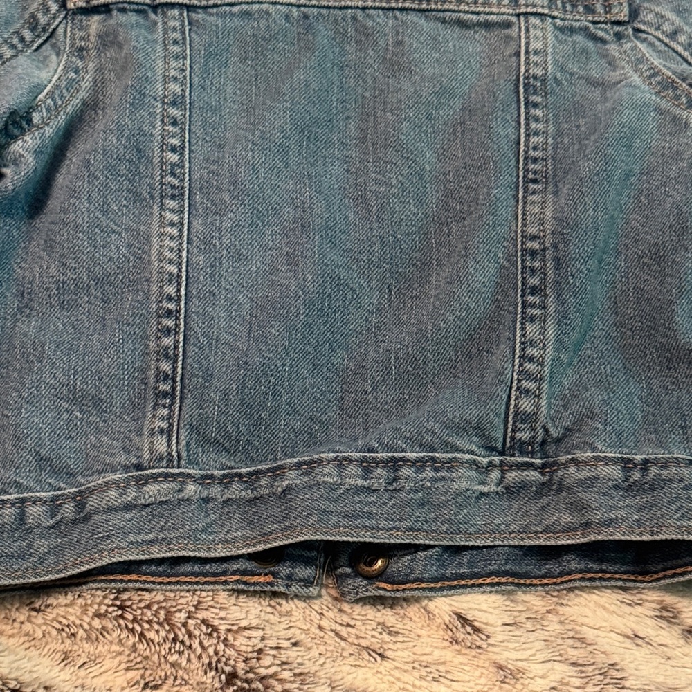GAP Kids Classic Blue Jean Jacket - Picture 10 of 10